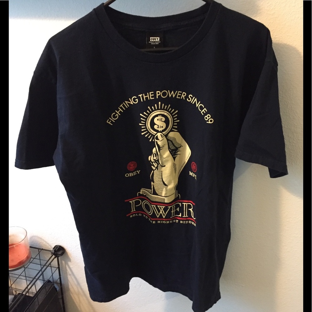 Obey t-shirt